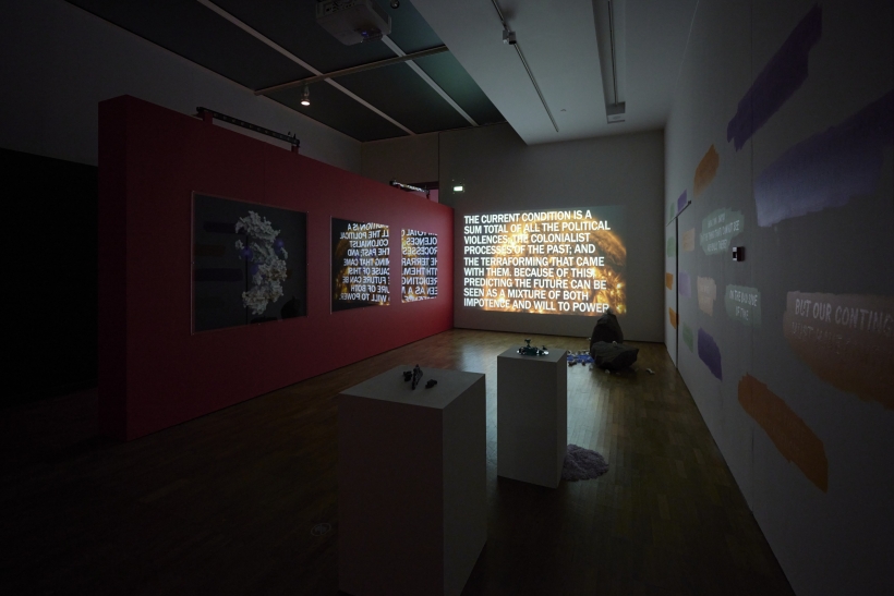 Kumu kunstimuuseumi näitus „Murtud sümmeetriad“. Fotod: Stanislav Stepaško 