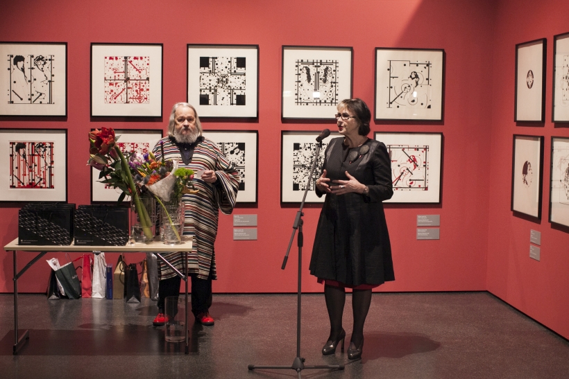 Leonhard Lapin ja Sirje Helme näituse “Leonhard Lapin. Tühjus ja ruum” avamisel. Foto: Kristiina Õllek
