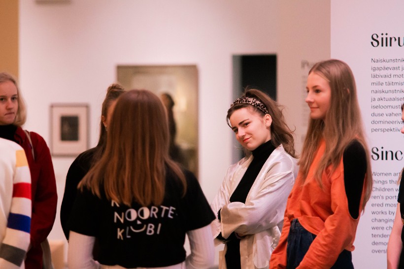 Kumu noorteõhtu näitusel „Eneseloomine. Emantsipeeruv naine Eesti ja Soome&nbsp;kunstis“