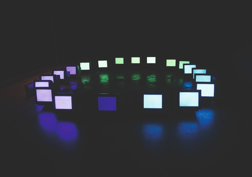 Raoul Kurvitz. Pentatonic Color System II. Programm 01 ja 03. 1994/1999. Installatsioon. Eesti Kunstimuuseum