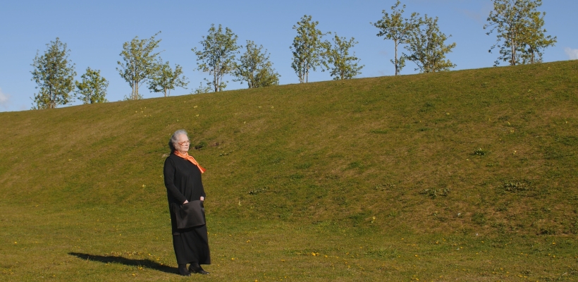 Kriisi käivitavast jõust. Intervjuu Flo&nbsp;Kasearuga