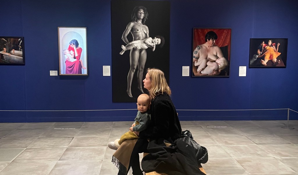 Näituse „Kes kardab emadust?“ ettevalmistused