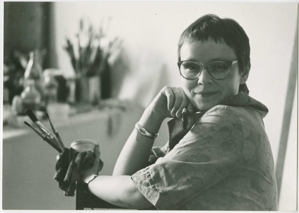 „Kunsti tegemine tundus toona üks väheseid mõtestatud tegevusi“. Suur näituselõpu intervjuu Mari Kurismaaga 